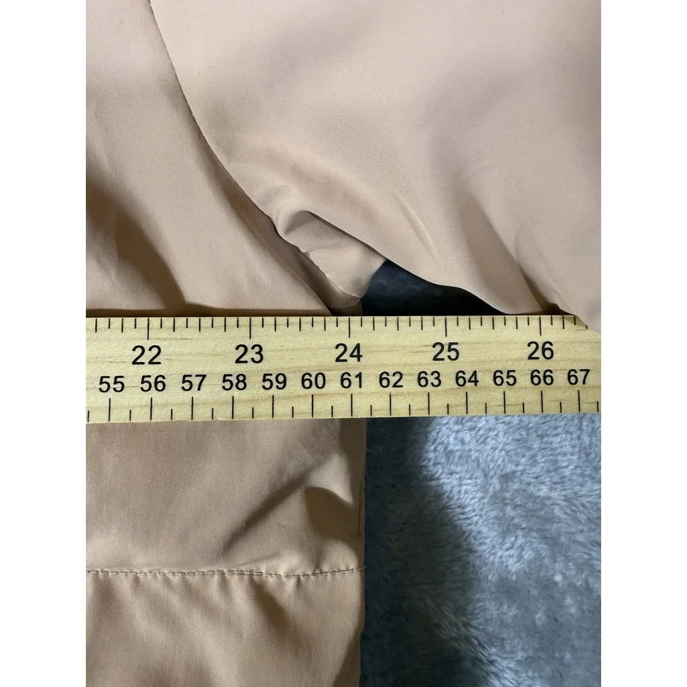 FABLETICS Wander Cropped Puffer‎ Women's Size MED Peachy Pink